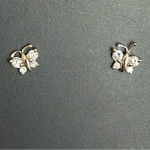DIAMOND BUTTERFLY EARRINGS 14K WHITE GOLD STUD 8 STONES DAINTY DETAILED ANTENNAE - Picture 7 of 10